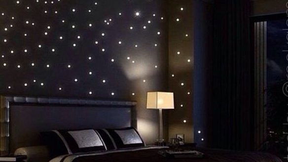 إضاءة رومانسية لغرف النوم
